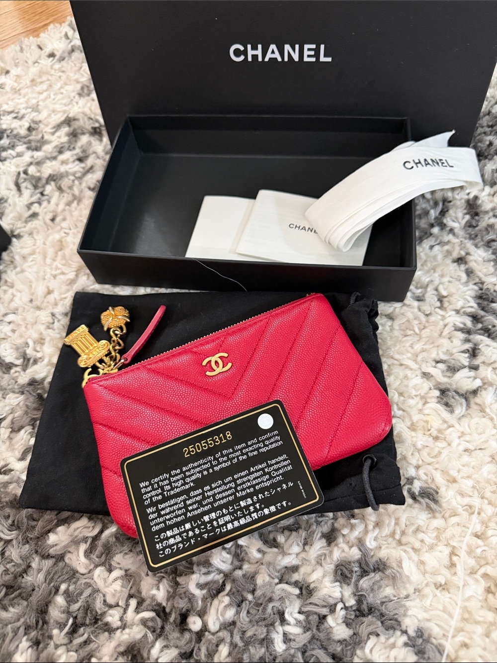 CHANEL Hot Pink/Fuscia Mini-O Case - Picture 11 of 13